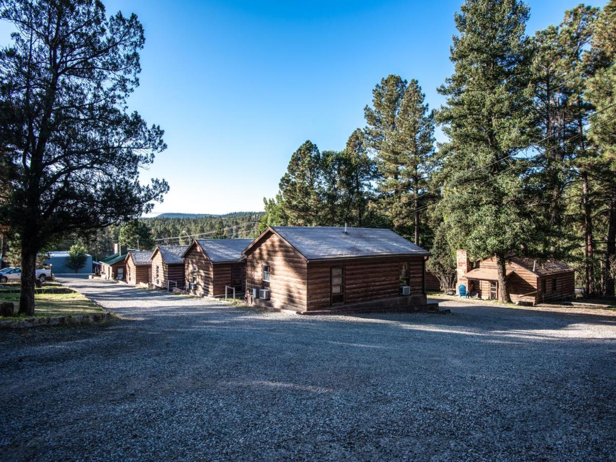 Apache Village Cabinette 11, Queen Bed, Midtown, Sleeps 2 Ruidoso Exteriör bild